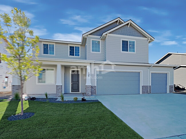 Building Photo - 933 N Barkvine Ave