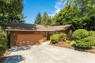 Building Photo - 10625 SE 93rd Ct