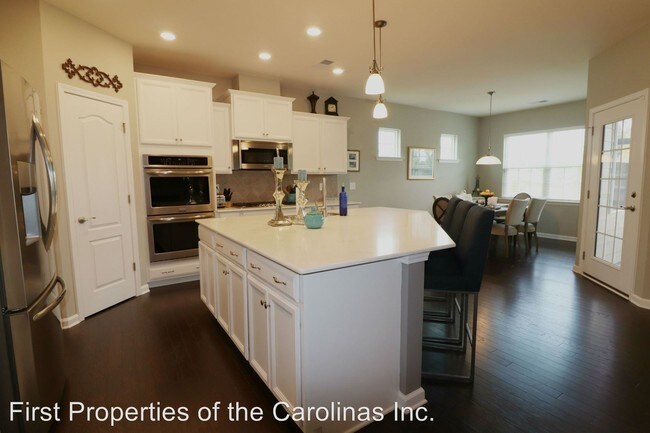 Building Photo - 3 br, 3 bath House - 285 Kentmere Lane