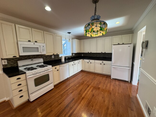 Foto del edificio - 19532 Olney Mill Rd