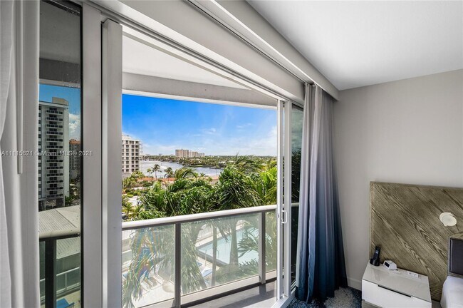Foto del edificio - 3101 Bayshore Dr
