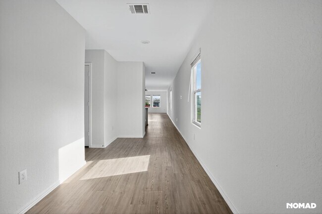 Foto del edificio - Spacious 4BR House in San Antonio