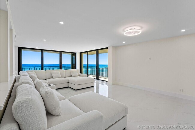 Foto del edificio - 5460 N Ocean Dr