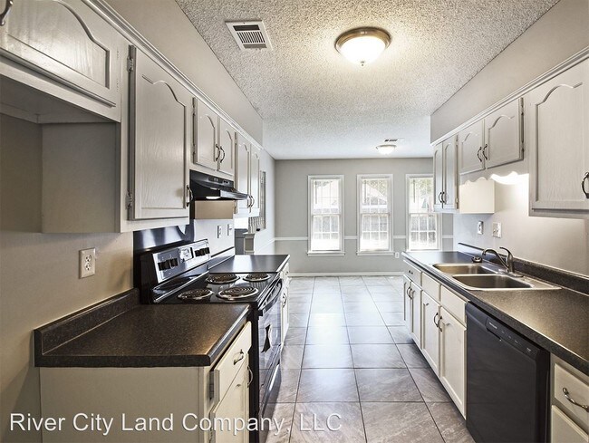 Building Photo - 4 br, 3 bath House - 4188 Sassafras River
