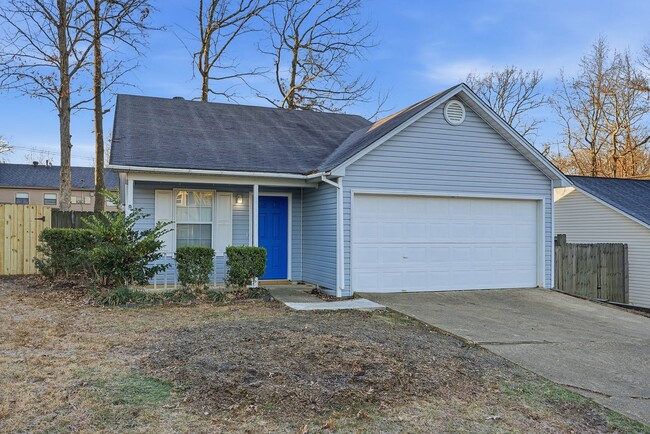 Building Photo - Home in Benton
