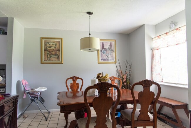 Building Photo - 5155 Picadilly Circus Ct