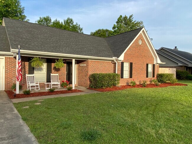 Foto del edificio - 54 N Butternut Dr