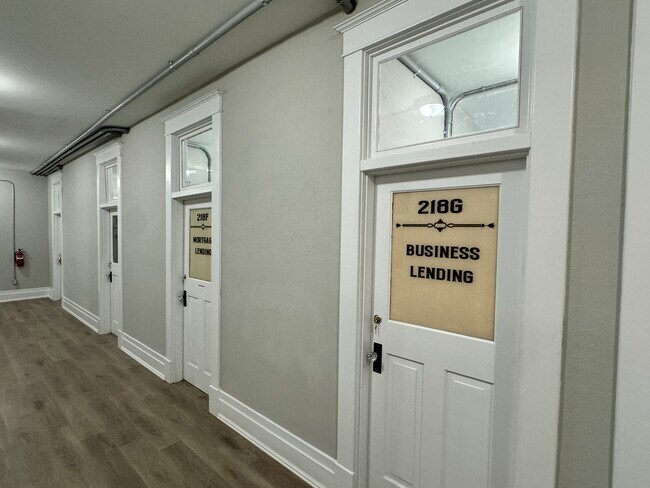 Foto del edificio - Banker's Loft - Furnished Lofts in Eden