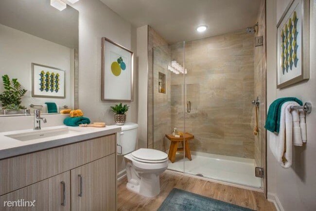 Building Photo - 2 br, 2 bath Condo - 3410 Montgomery Dr