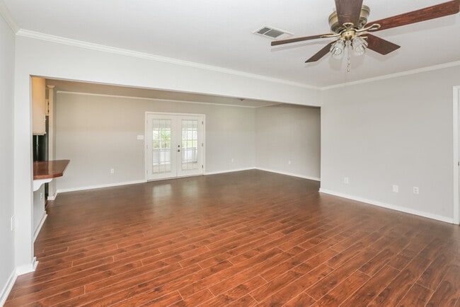 Foto del edificio - 103 Springridge Dr