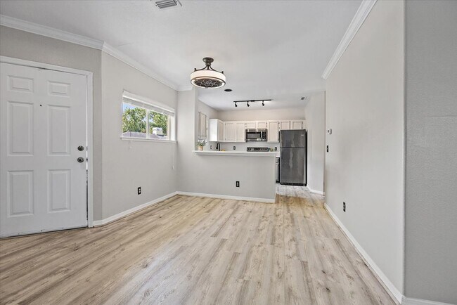 Foto del edificio - 100 Fairway Park Blvd