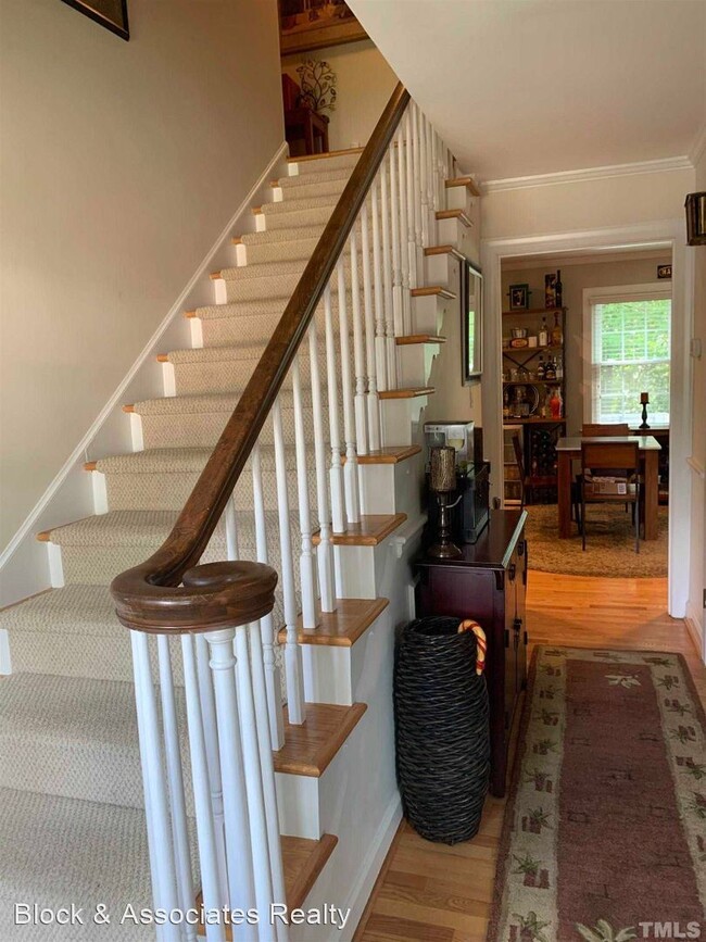 Building Photo - 4 br, 3 bath House - 1905 Hillock Dr