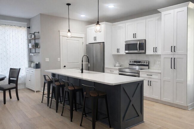 Foto del edificio - 133 Nuit Ln