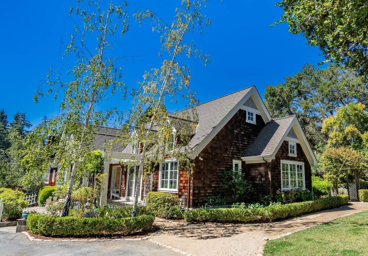 Primary Photo - Stunning Los Altos Hills Estate