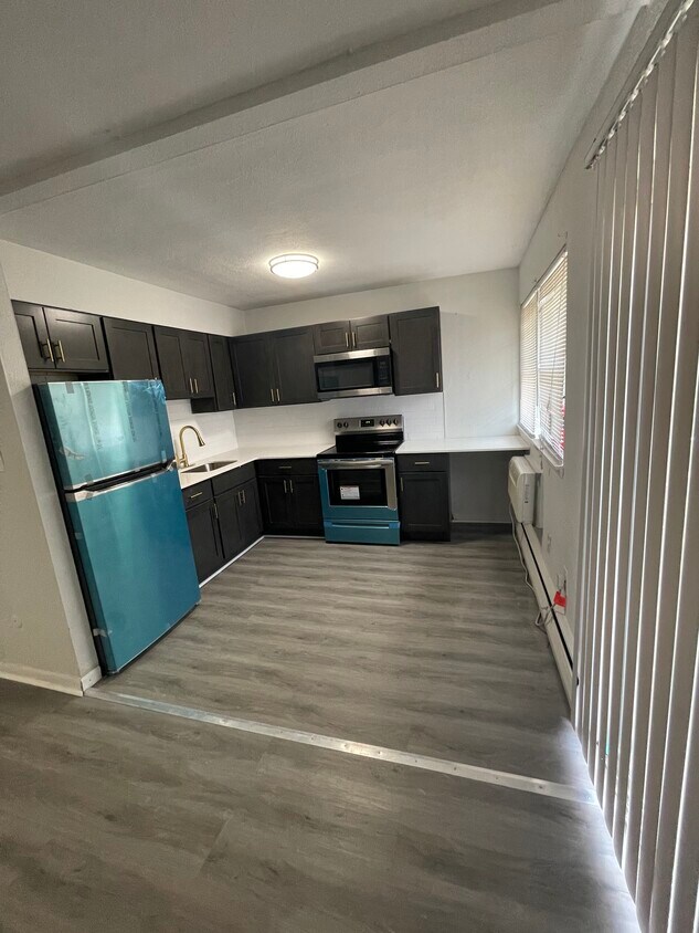 Cameo Court Apartments Glenolden, PA