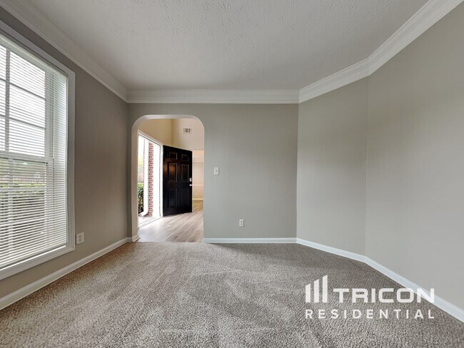 Building Photo - 3362 Kittery Dr SW