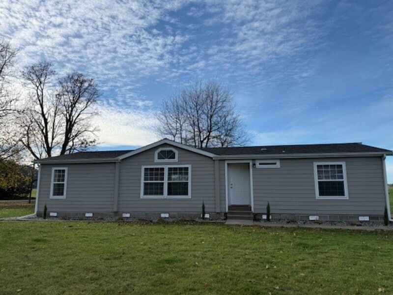 Primary Photo - 5556 Rock Rd