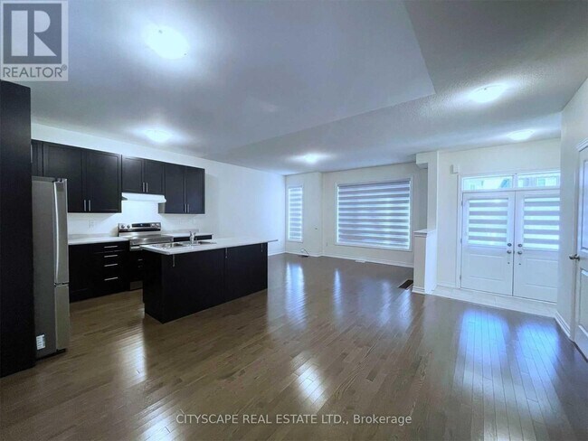 Photo du bâtiment - 253 Clockwork Dr