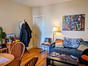 Building Photo - 16 Fuller St