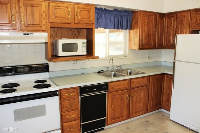 Building Photo - 3 br, 2 bath House - 2501 Sherwood Ln