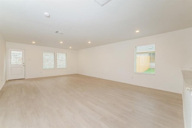 Building Photo - 9104 SW 20th St