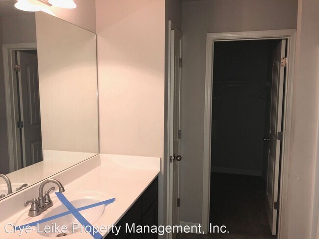 Foto del edificio - 3 br, 2 bath House - 3698 Jordan View Dr