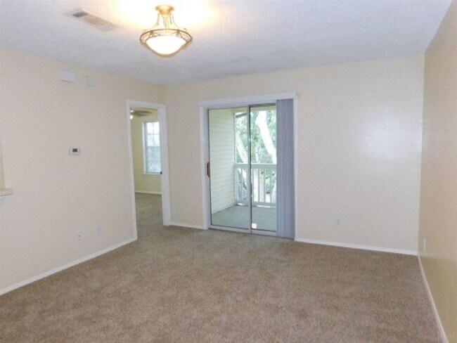 Foto del edificio - 501 E Burgess Rd