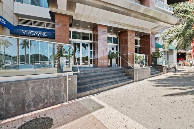 Foto del edificio - 244 Biscayne Blvd
