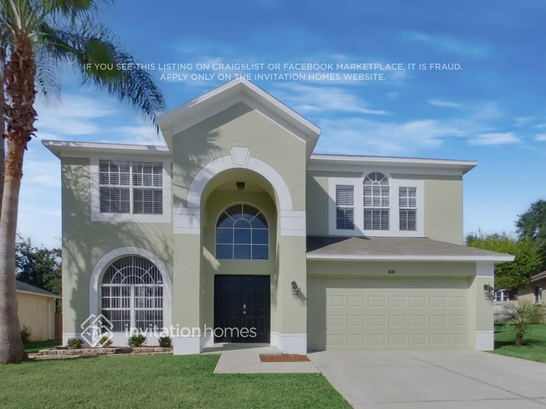 Primary Photo - 1041 Grand Canyon Dr