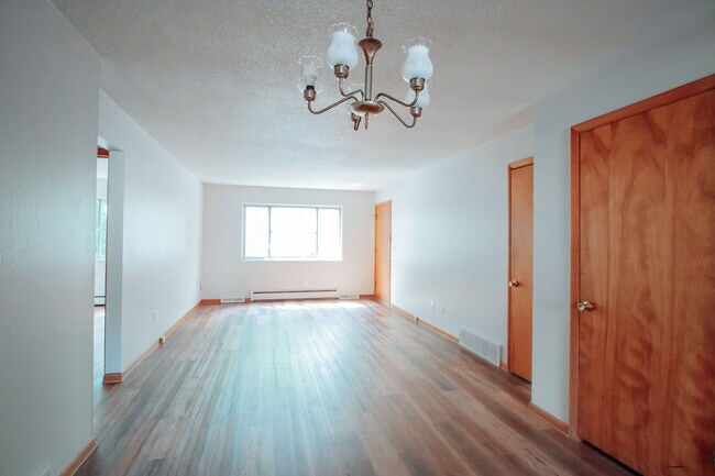 Foto del edificio - 3012 Carskaddon Ave