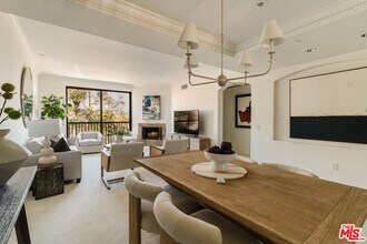 Building Photo - 11847 Gorham Ave