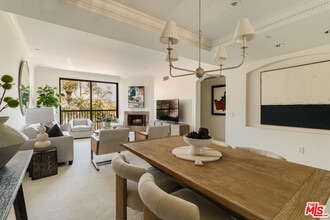 Building Photo - 11847 Gorham Ave