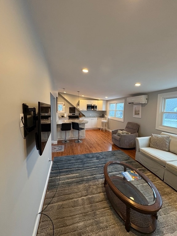 Building Photo - 97 Washington St