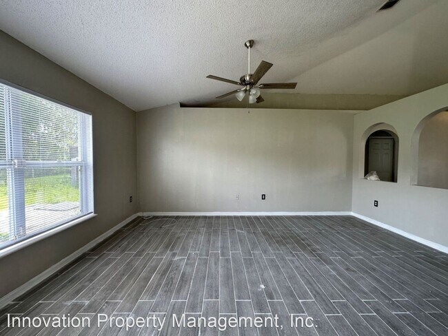 Building Photo - 3 br, 2 bath House - 215 Great Yarmouth Ct.