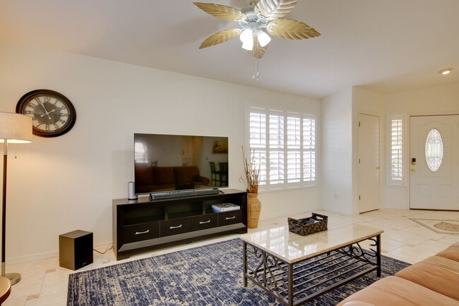Building Photo - 4972 S Sugarberry Ln