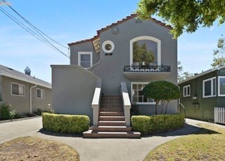 Building Photo - 802 Lincoln Ave