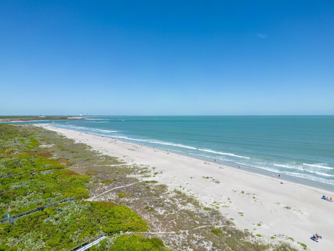 612 Beach Park Ln, Cape Canaveral, FL 32920 - Condo for Rent in Cape  Canaveral, FL | Apartments.com, image size:1125x844