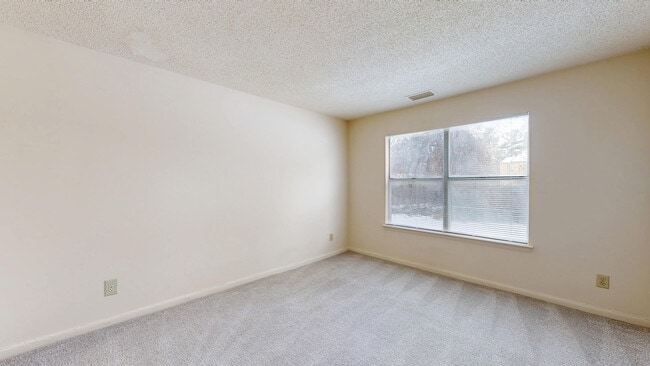 Interior Photo - Ridgewood