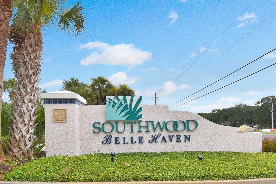 Foto principal - 101 Laurel Wood Way