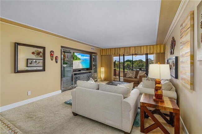Building Photo - 5260 S Landings Dr