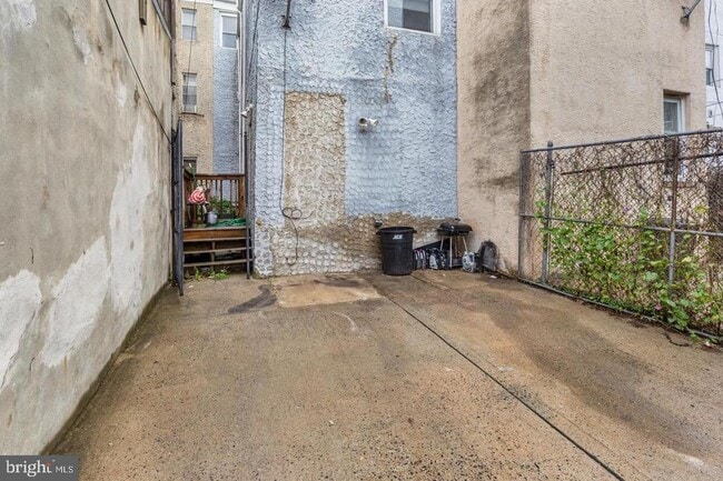 Building Photo - 1110 Mt Vernon St