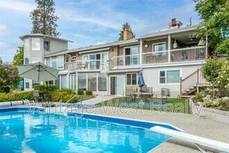 Building Photo - 2805 Thacker Dr