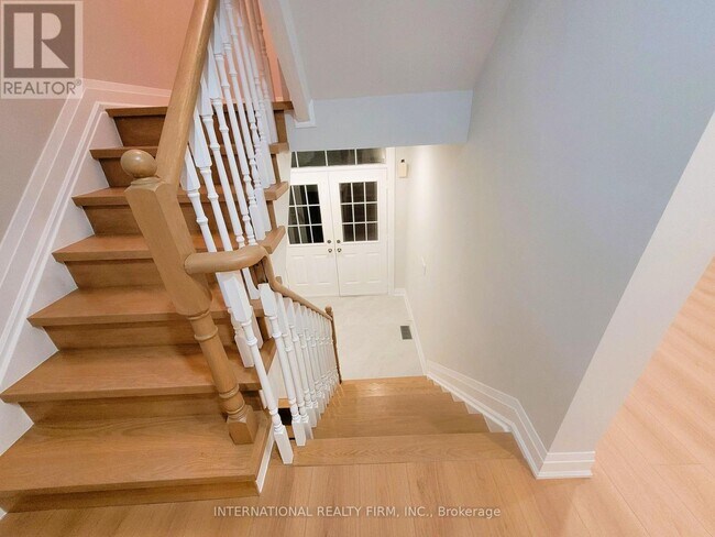 Building Photo - 50 Beresford Dr