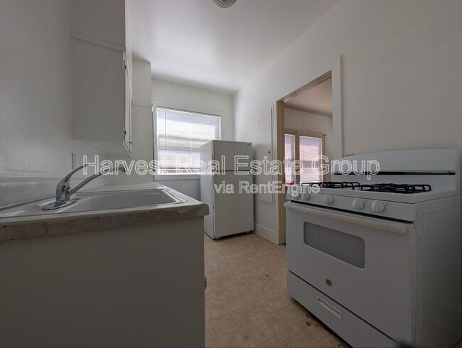 Foto del edificio - 460 S Sixth St