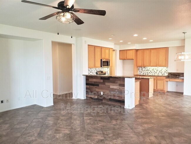 Foto del edificio - 37853 Avon St