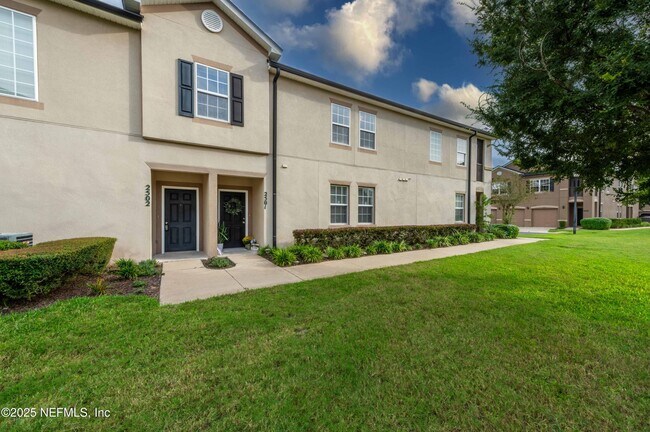 Foto del edificio - 12301 Kernan Forest Blvd