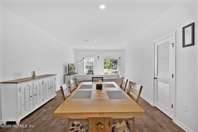 Building Photo - 9139 Stony Brk Rd