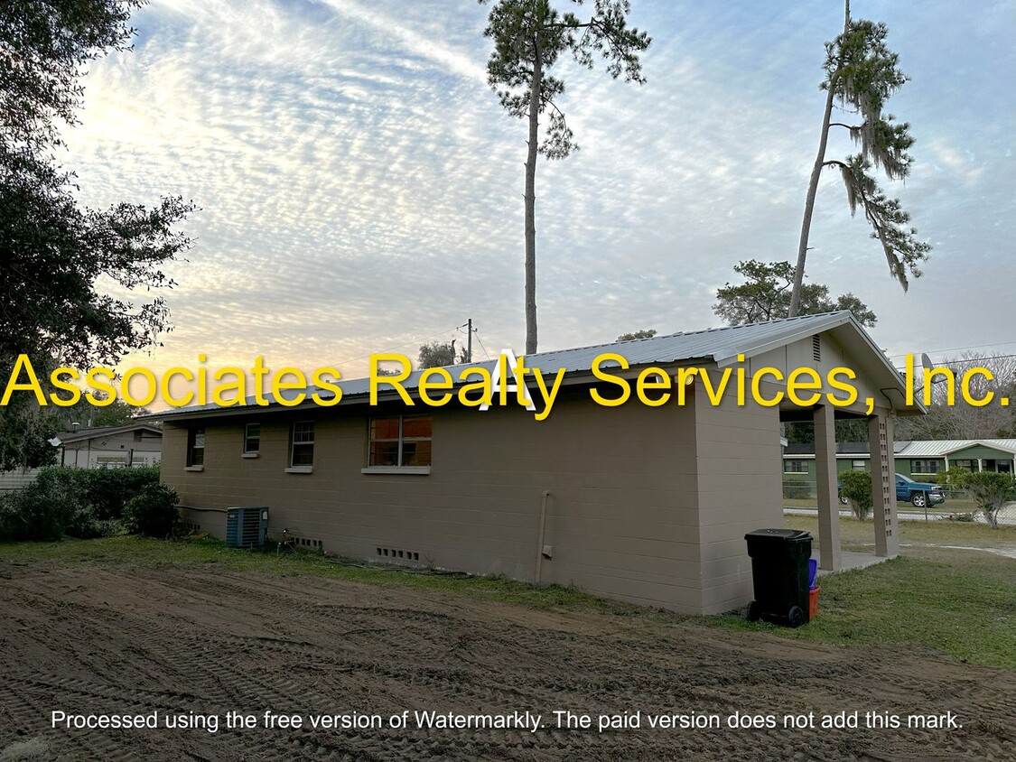 3 bed 1 bath in the SE - 3 bed 1 bath in the SE,