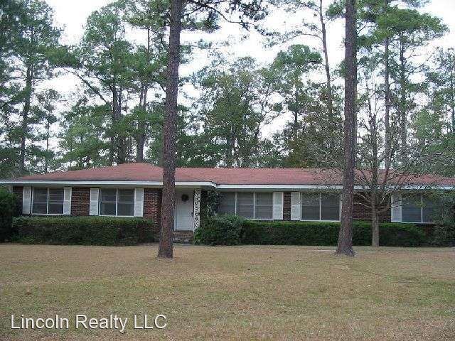 Primary Photo - 3 br, 2 bath House - 5 Lakeview Circle