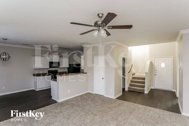 Building Photo - 1343 Barrel Dr